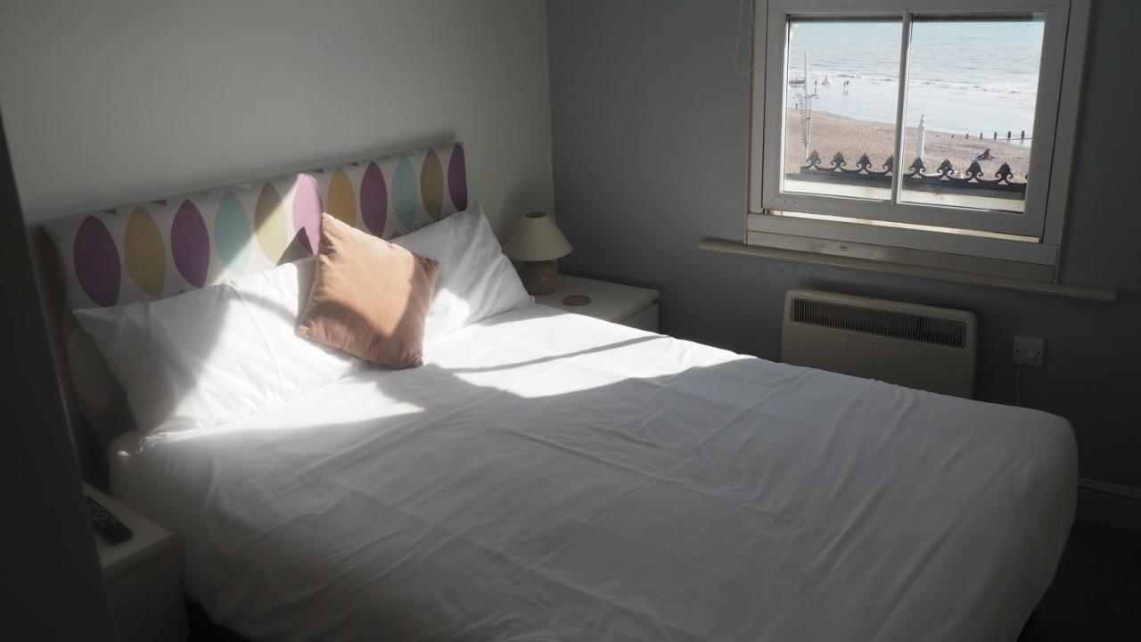 The Carlton Hotel Bognor Regis Exterior foto